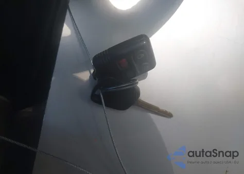 2004 Ford Focus Zx3 z USA, uszkodzony, nr VIN 3FAFP31Z14R113679